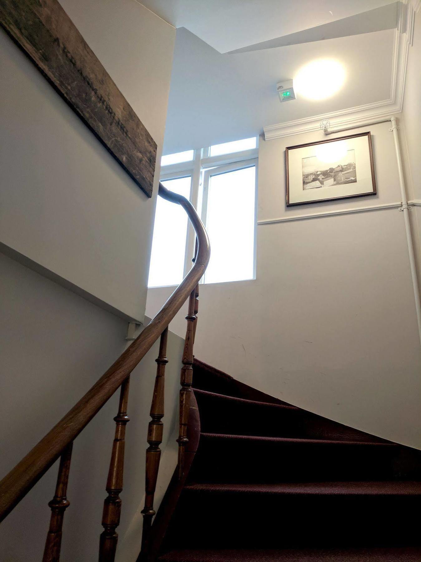 Downtown Guesthouse Рейк'явік Екстер'єр фото