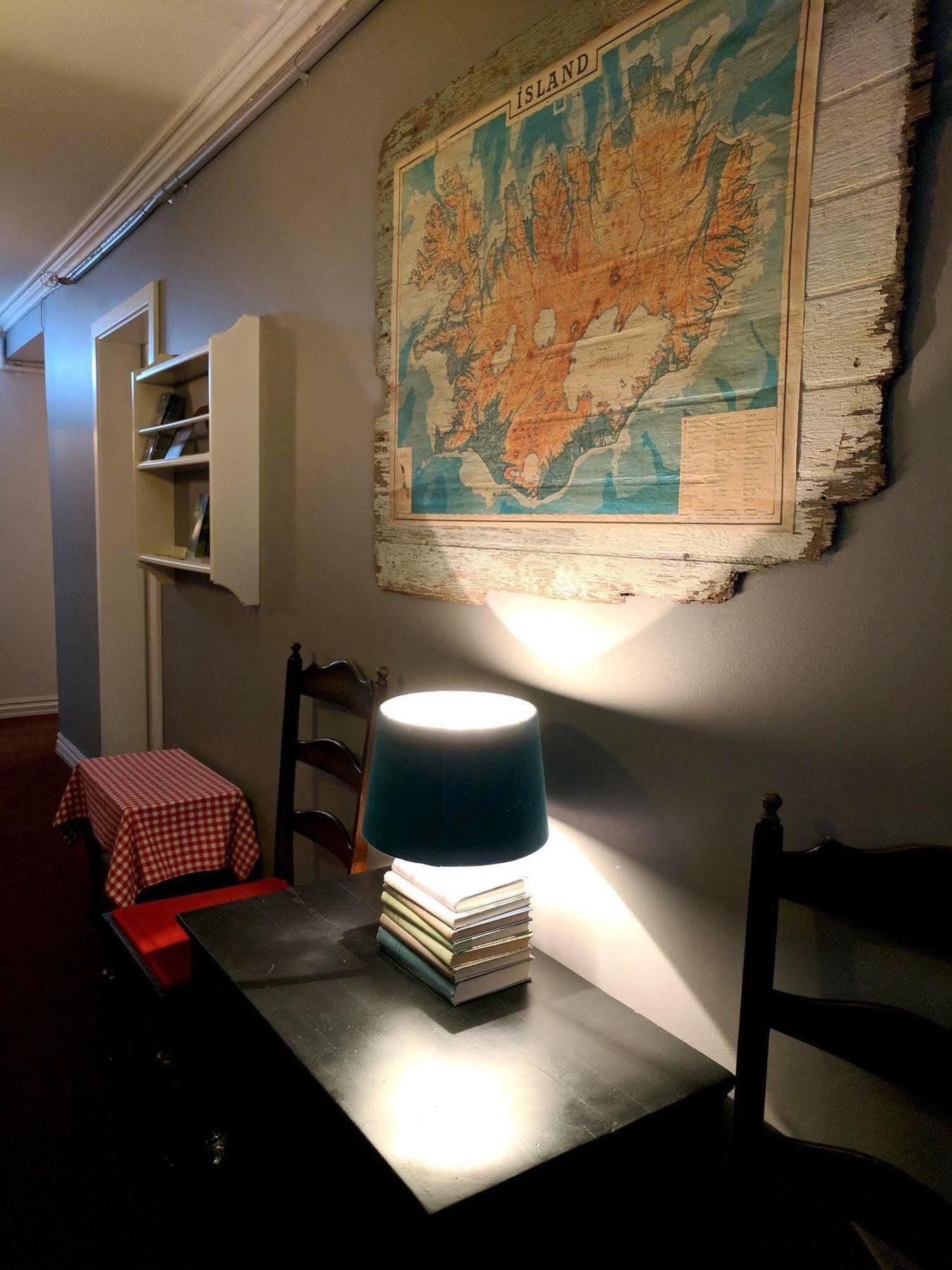 Downtown Guesthouse Рейк'явік Екстер'єр фото